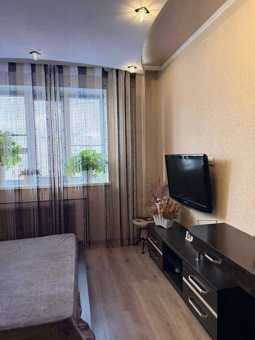 Сдам 3 комн. квартиру ул. Амосова, д.56