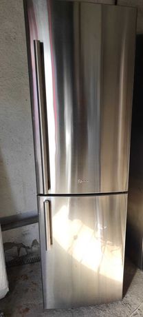 Холодильник Neff 2м K5880 330L Нержавіюча сталь  з морозильною камерою