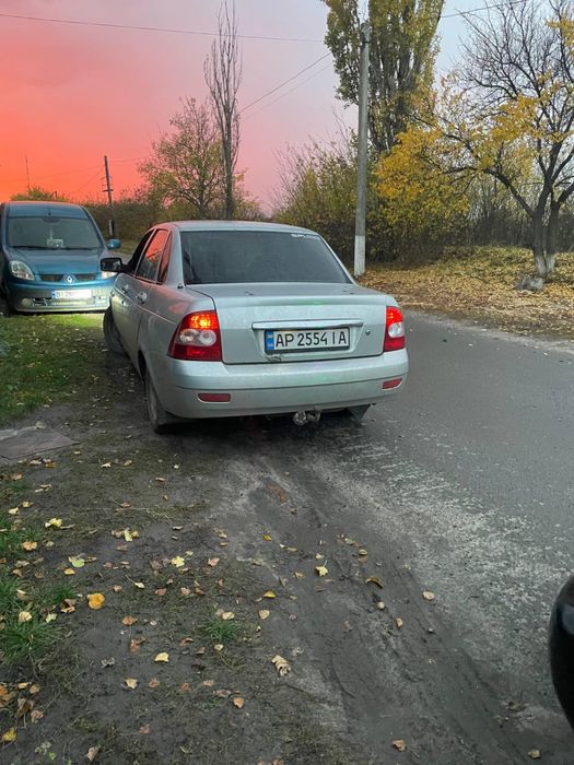 Lada priora в гарному стані, гбо 4