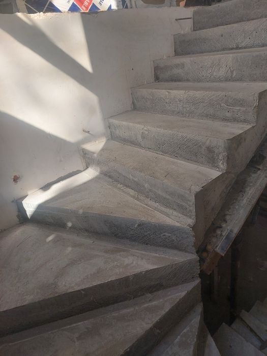 Будинок під ключ| бетоні роботи | монолітні Сходи стіни армопояс