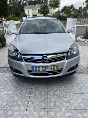 Opel astra cdti (full extras)