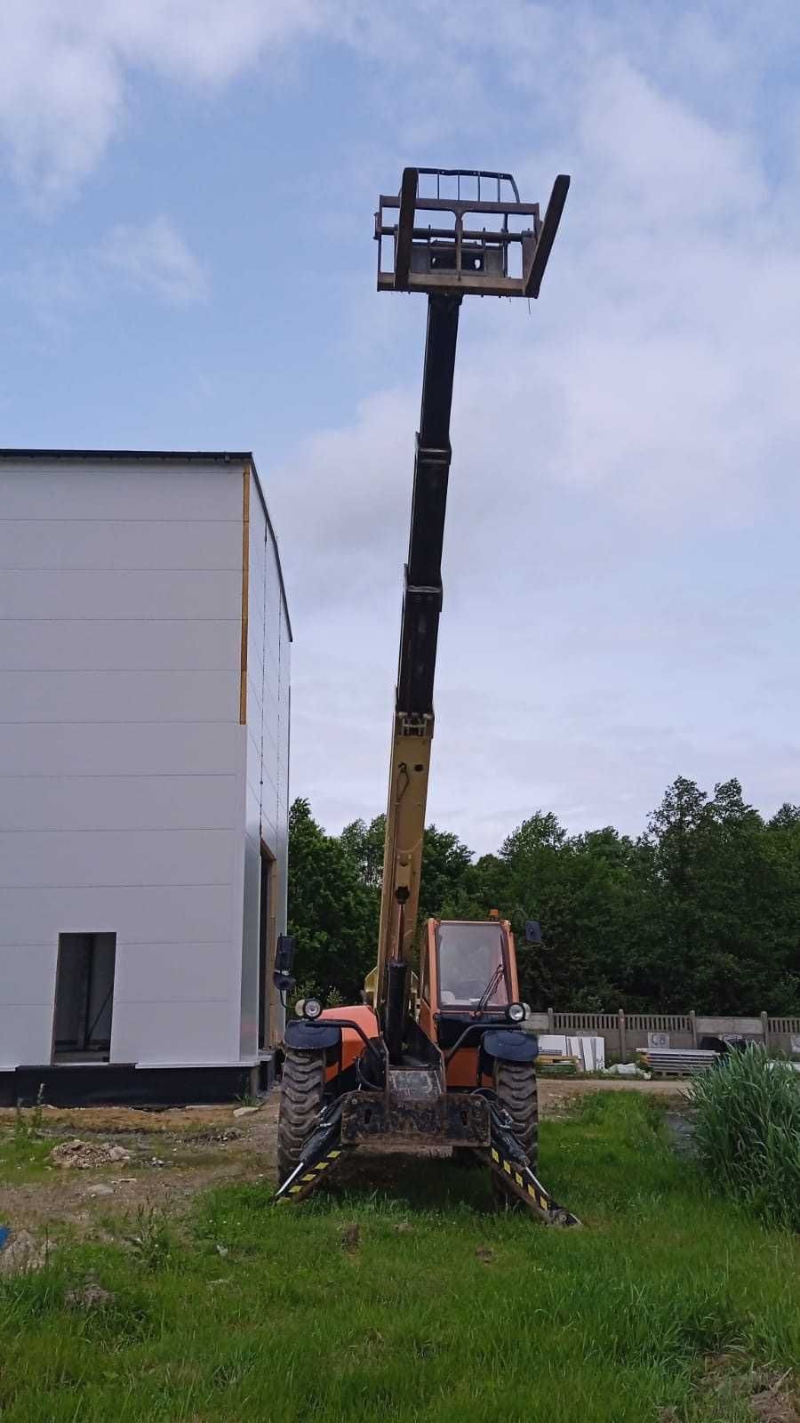 Usługi ładowarką teleskopową: Ładowarka teleskopowa 17.1m