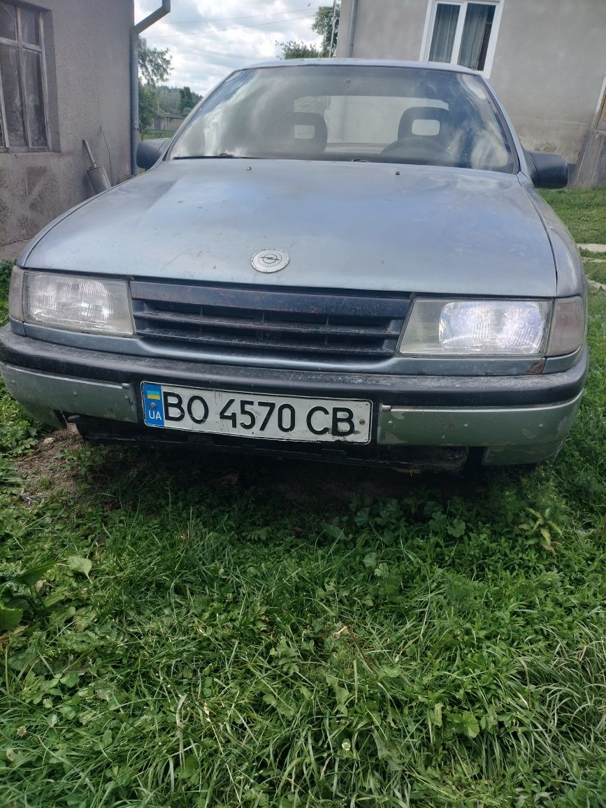 Продаю Опель вектра