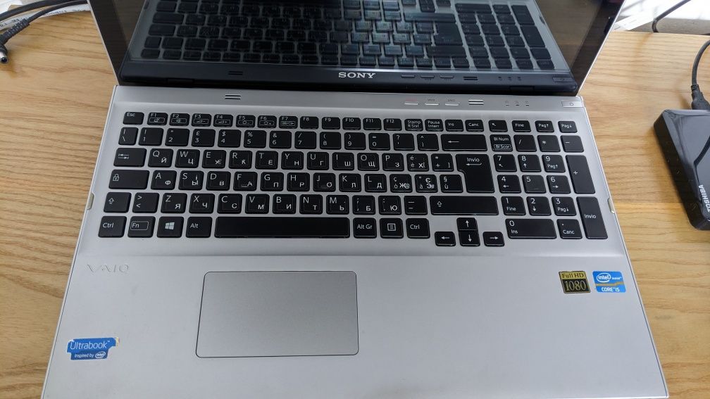 Ноутбук Sony vaio svt15, сенсорний дисплей 15дюймів