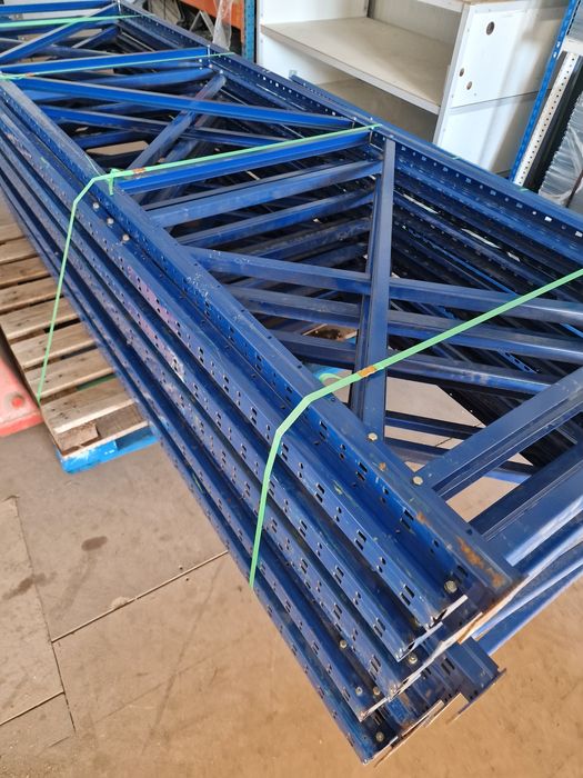 Lote de estantes de arrumação