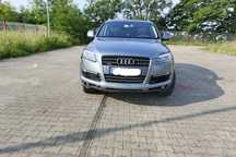 Audi Q7 3.0 tdi 7 osobowy
