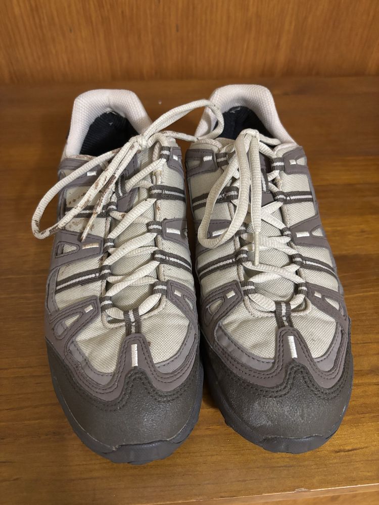 Tenis de caminhada