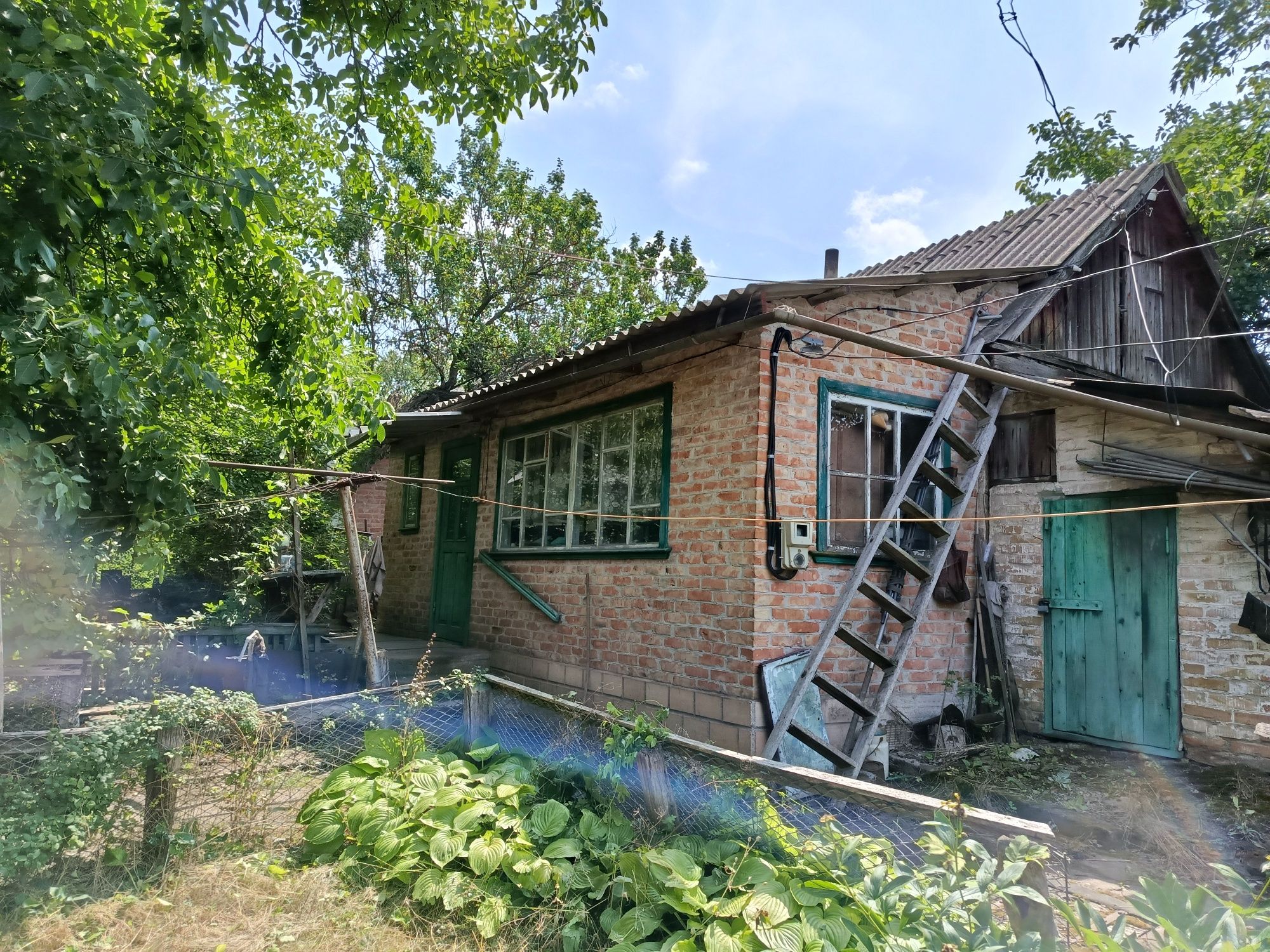 Будинок в центрі містечка