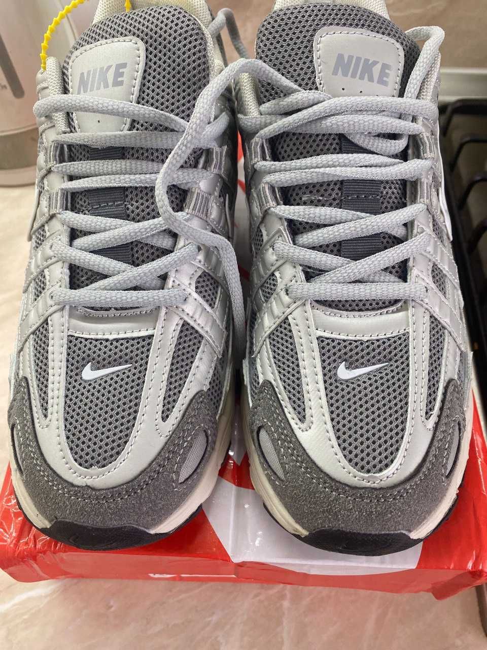 Продам кросівки  нові Nike