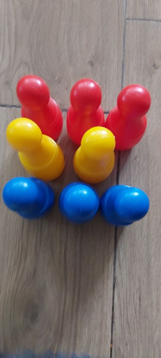 Kręgle kregle  8sztuk kolorowych kregli