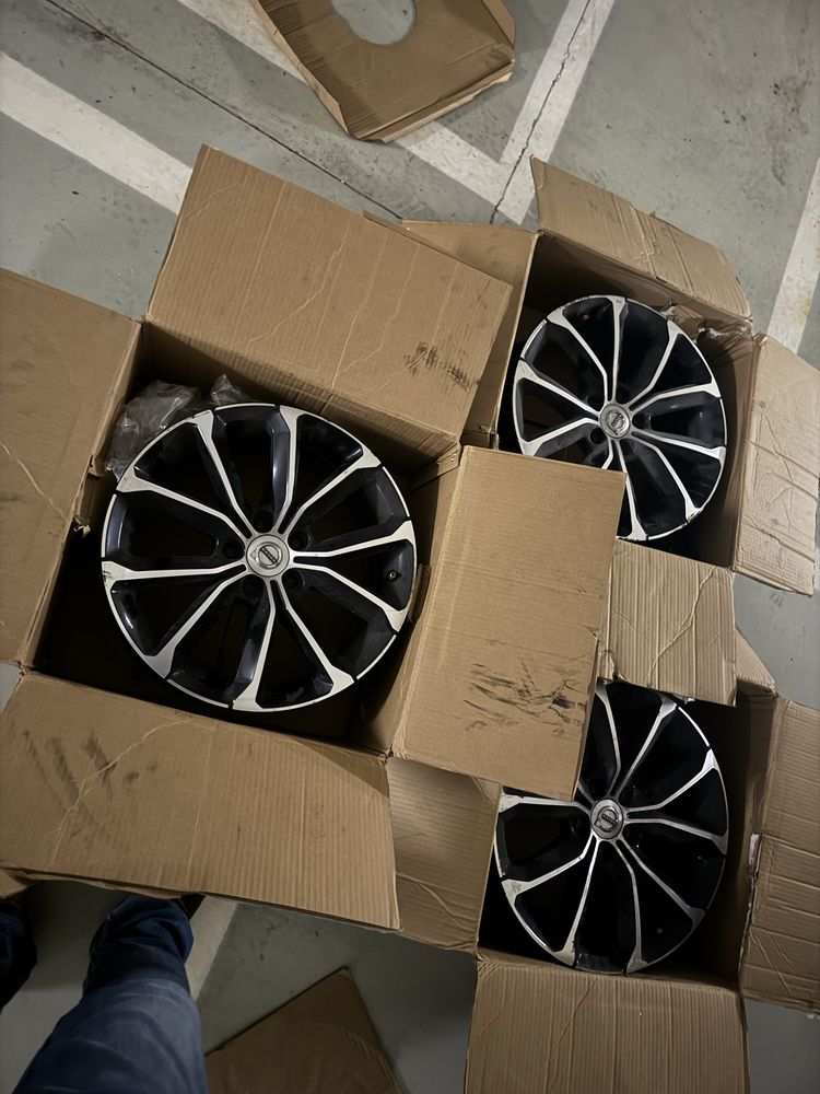 3 jantes 17 volvo v60