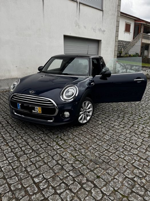 Mini Cooper D 2019 | 60.000 km | 1 dono | Revisões na marca