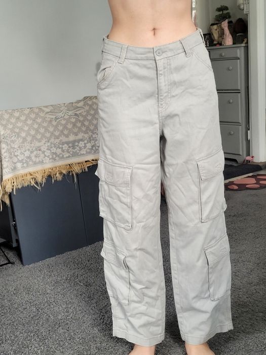 Штани брюкі  жіночi  H&M  ,рр 38 усе в тренді