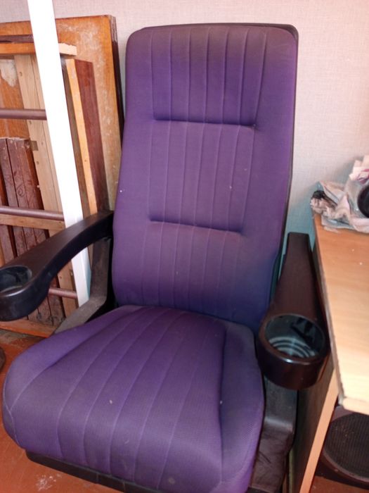 Крісло для автомобіля Sprinter