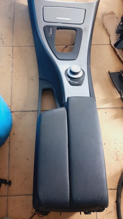 Bmw e90 e91 Podłokietnik I-drive Popielniczka Tunel