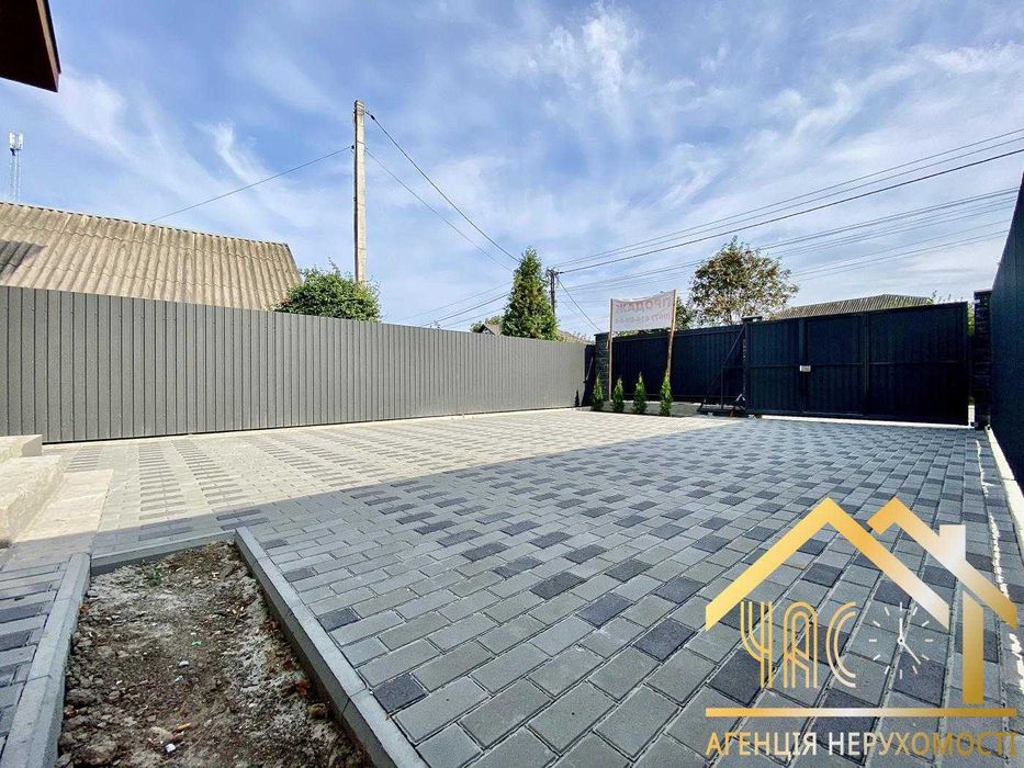 Продаж дуплексу без ремонту 130 м2 у центрі с. Гатне