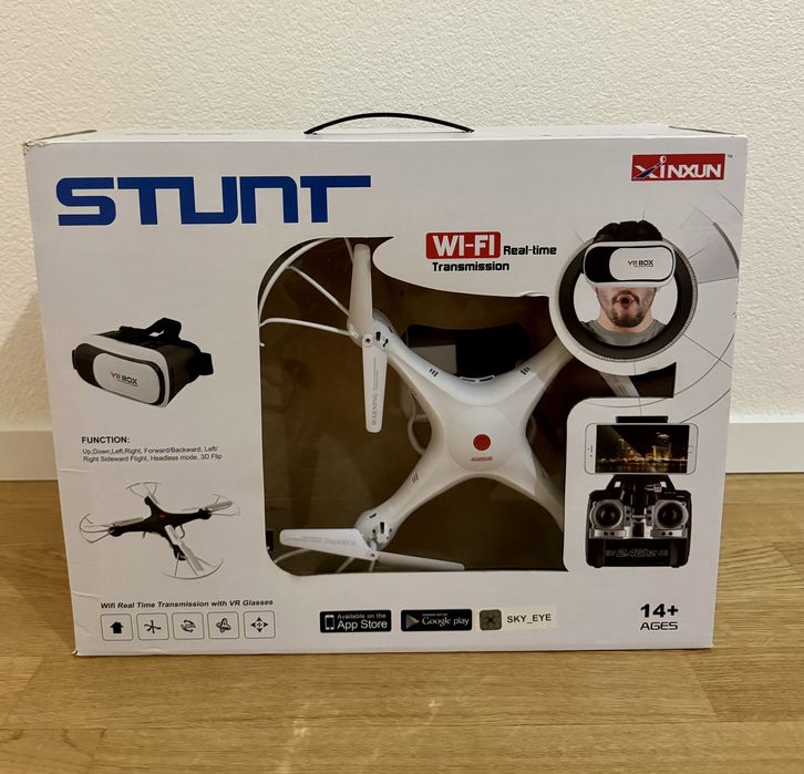 Квадрокоптер  XINXUN STUNT с Wi-Fi камерой и VR-очками