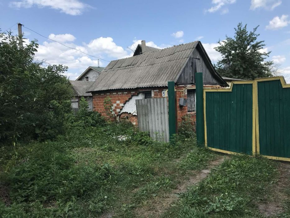 Продам будинок з городом пів гектара