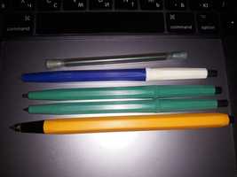 Механічні олівці і запаска до них з 3 грифелями