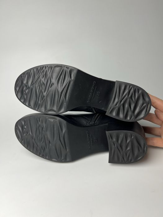 39р. Шкіряні жіночі черевики Vagabond