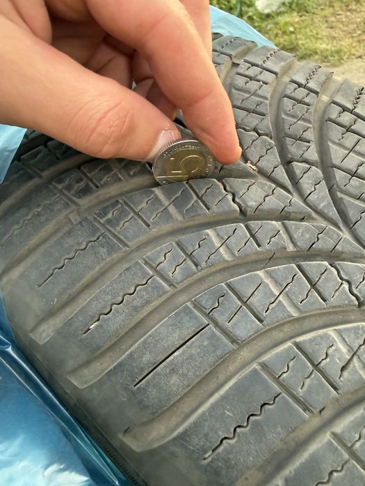 2x Opony Goodyear wielosezonowe 205/55 R17 – Polska