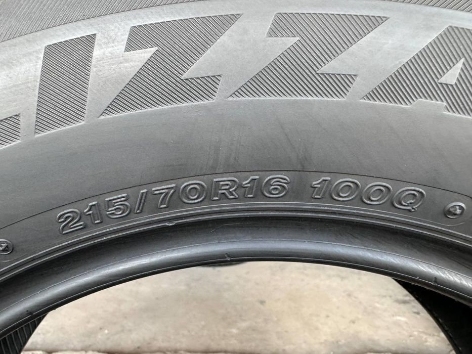 215/70 r16 bridgestone blizzak dm-v2 8mm шини бу зима