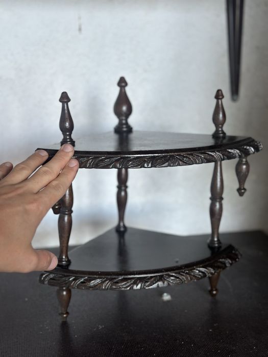 Estante de Canto em Madeira