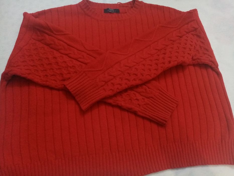 Sweterek damski oversize