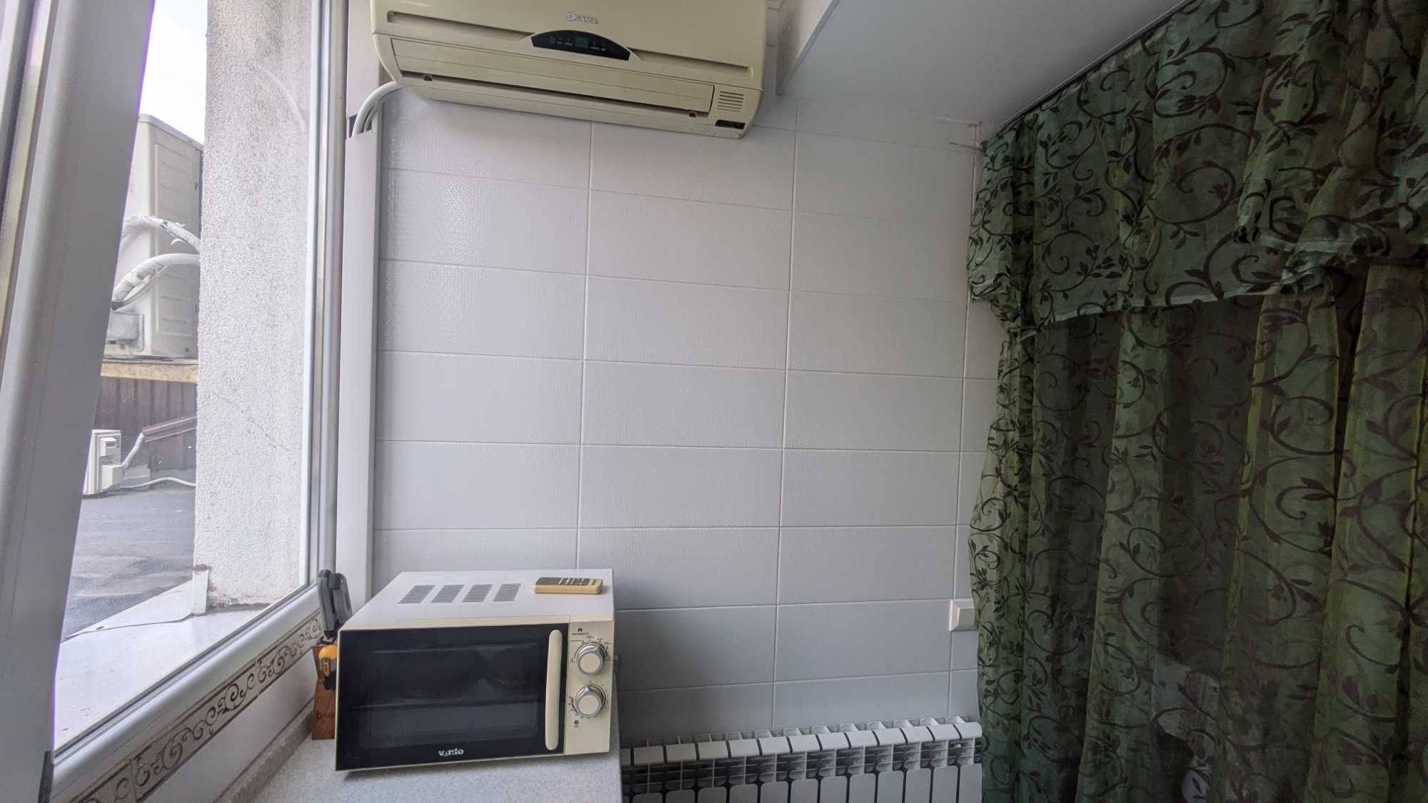 Лузанівка 1 кімн 2 поверх новий будинок довгостроково меблі техніка