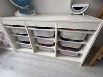 Regał z pojemnikami Ikea