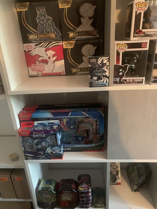 Trading Card Game - Pokémon [ ETB / Boosters / Blisters / Tins / Box ]