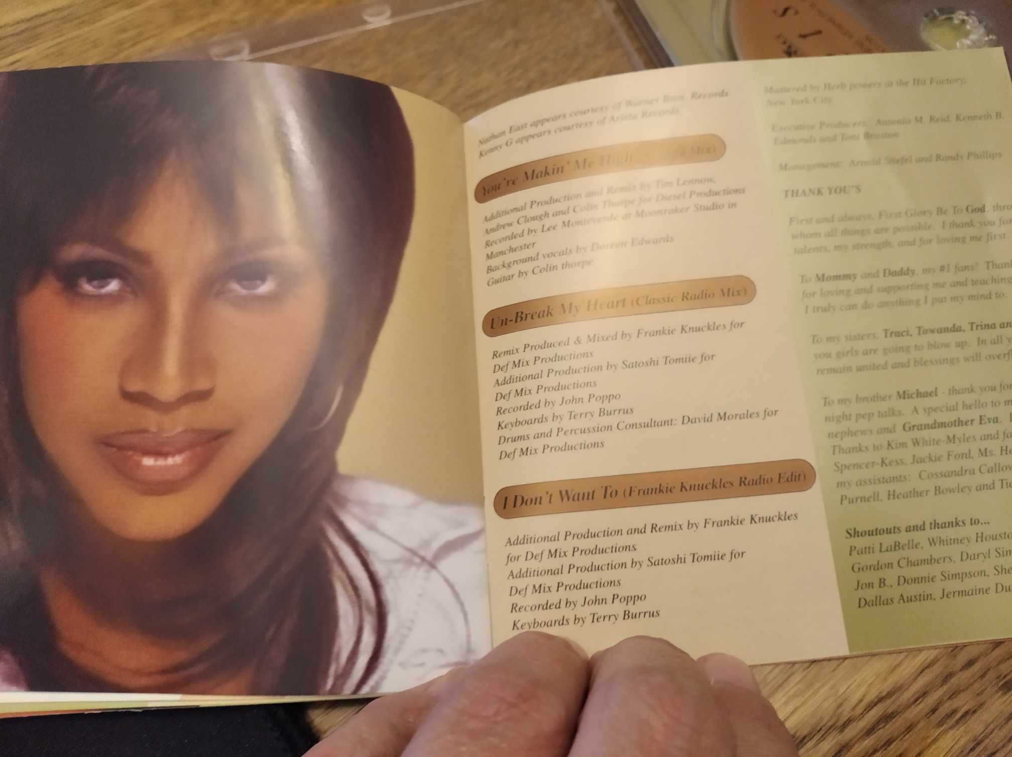 Sprzedam płytę CD z piosenkami Toni Braxton " Secrets" oryginalna,nowa