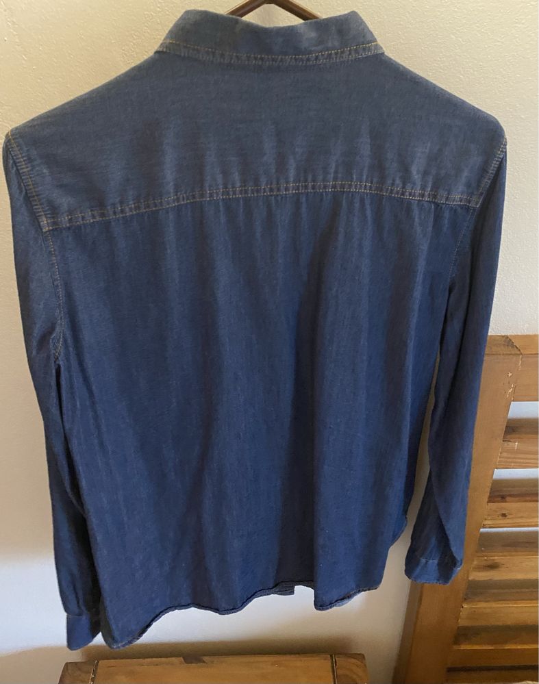Camiseiro de ganga