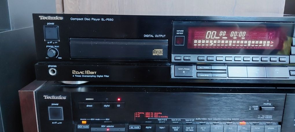 Technics SE-A100, SU-A200,SL-P550