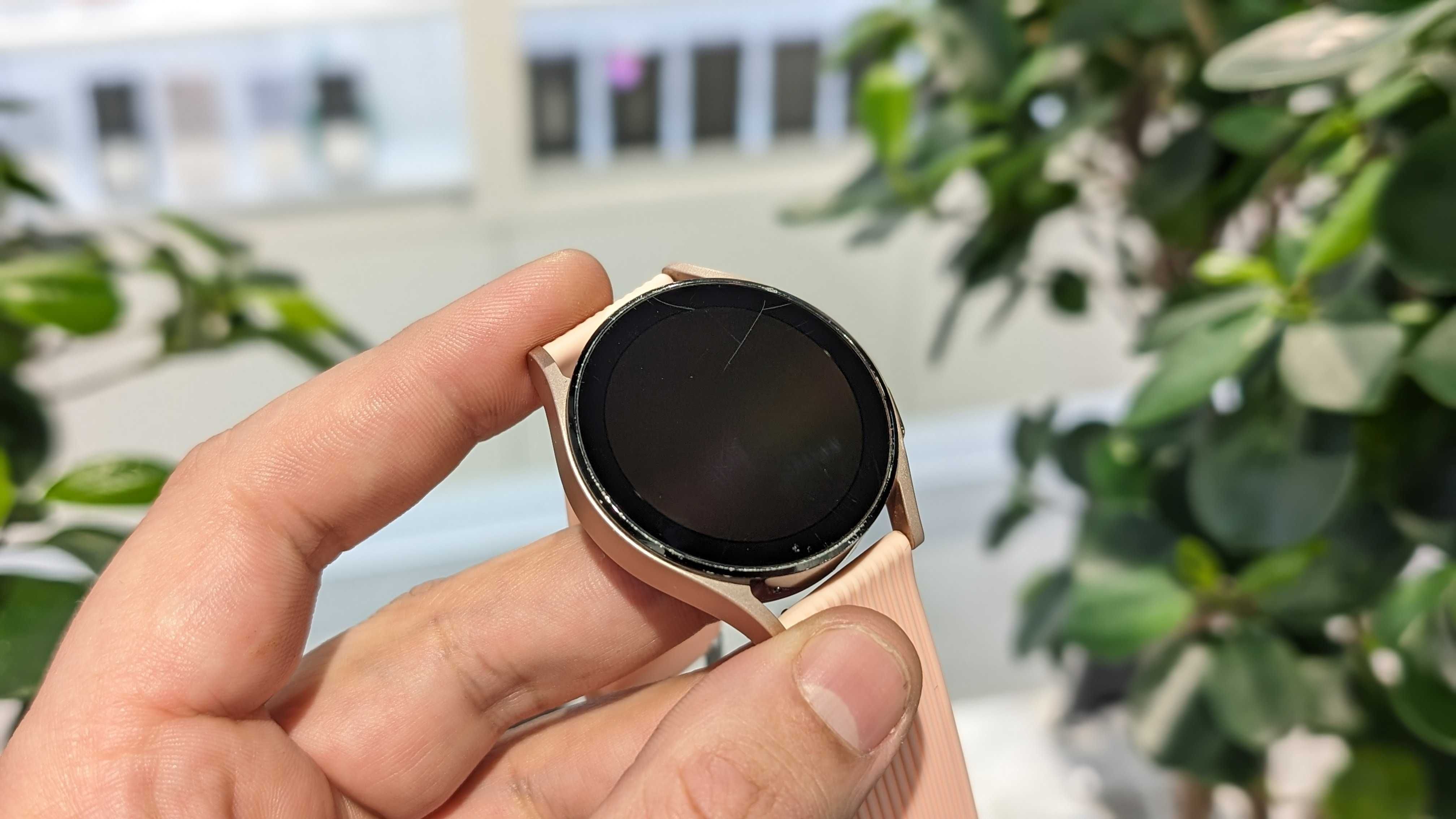 Оплата частинами 0% Смарт-годинник Samsung Galaxy Watch4 40mm LTE Gold