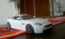 Vendo Jaguar XKRS BBurago miniatura!!!