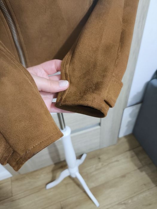 Śliczna kurtka ramoneska aksamitna XXS