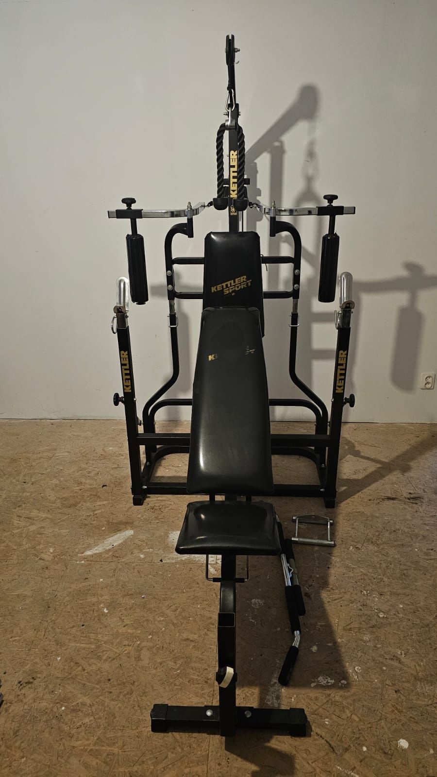 Ławeczka ławka kettler atlas + 80kg + sztanga