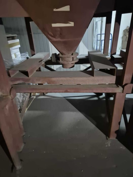 Sprzedam zbiornik silos na zboże kosz zsypowy