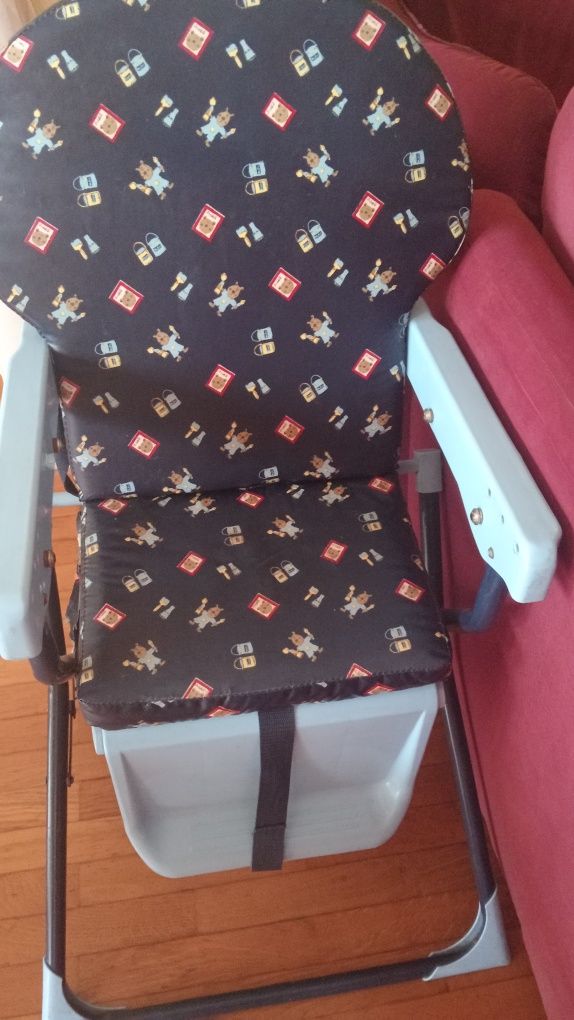 Cadeira de papa  em bom estado