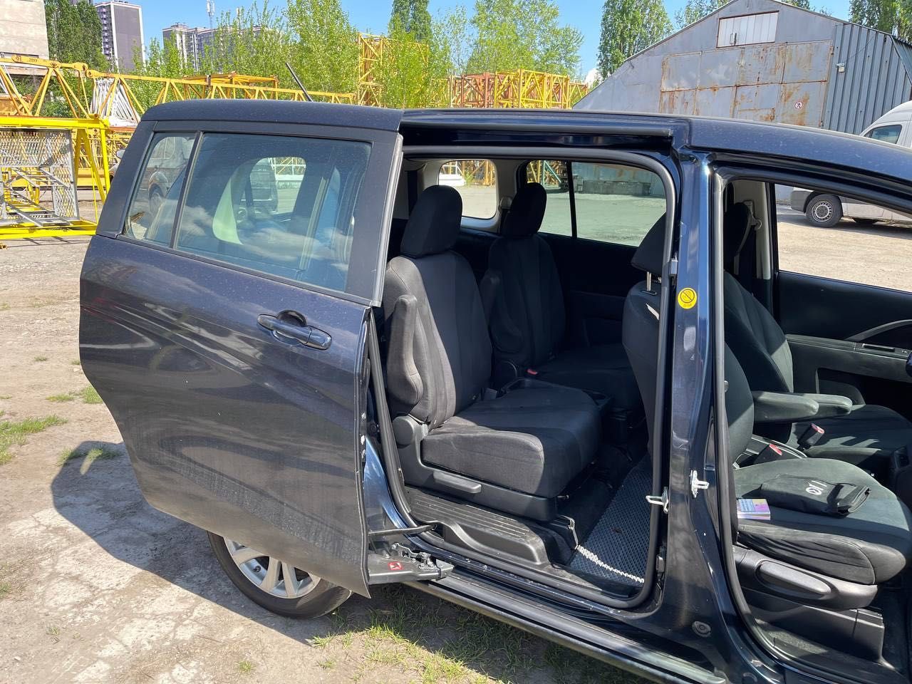 Продам Mazda 5 2014 року власник