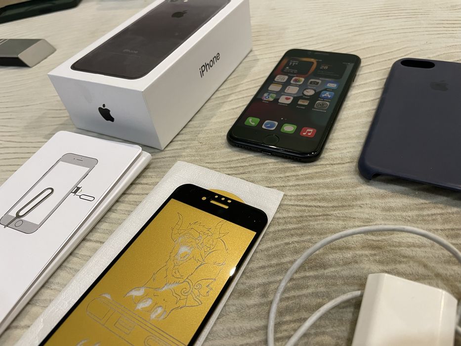 iPhone 7 128GB zestaw bateria 96%