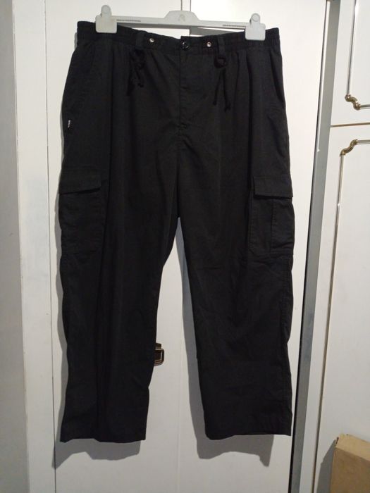 Czarne bojówki BATY 5XL elastyczny pas