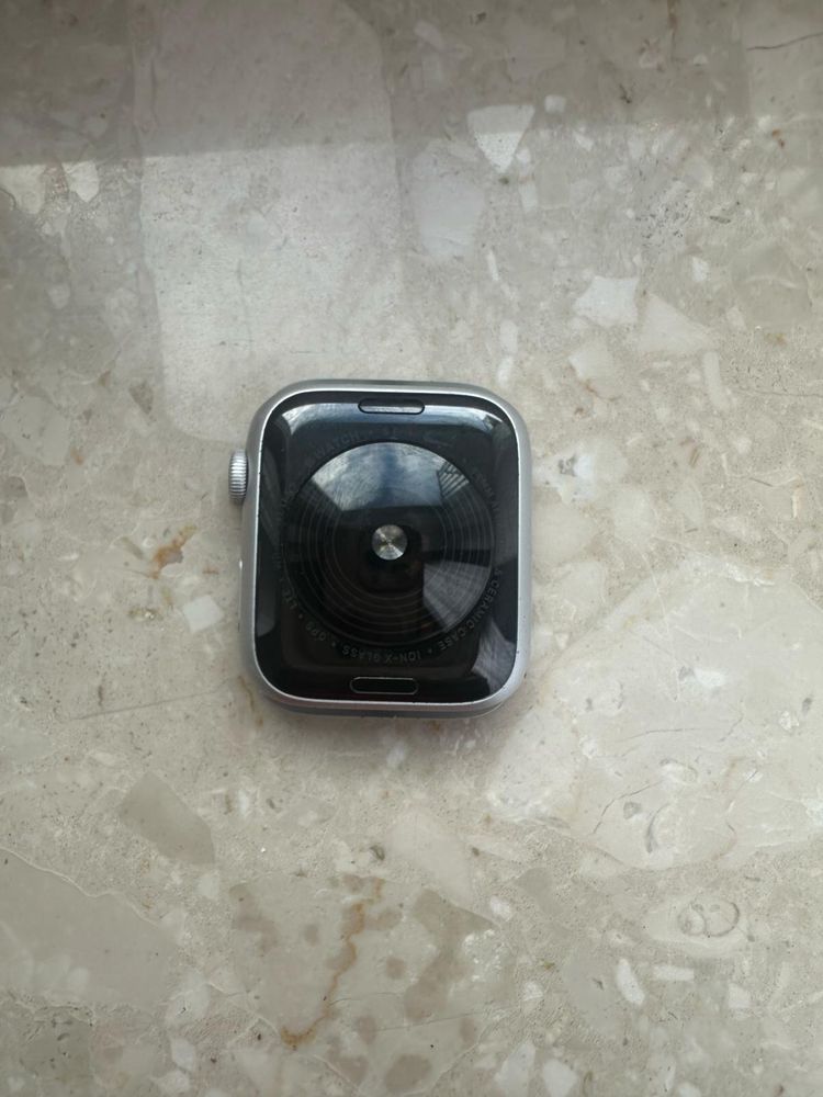Apple Watch Nike SE 2022