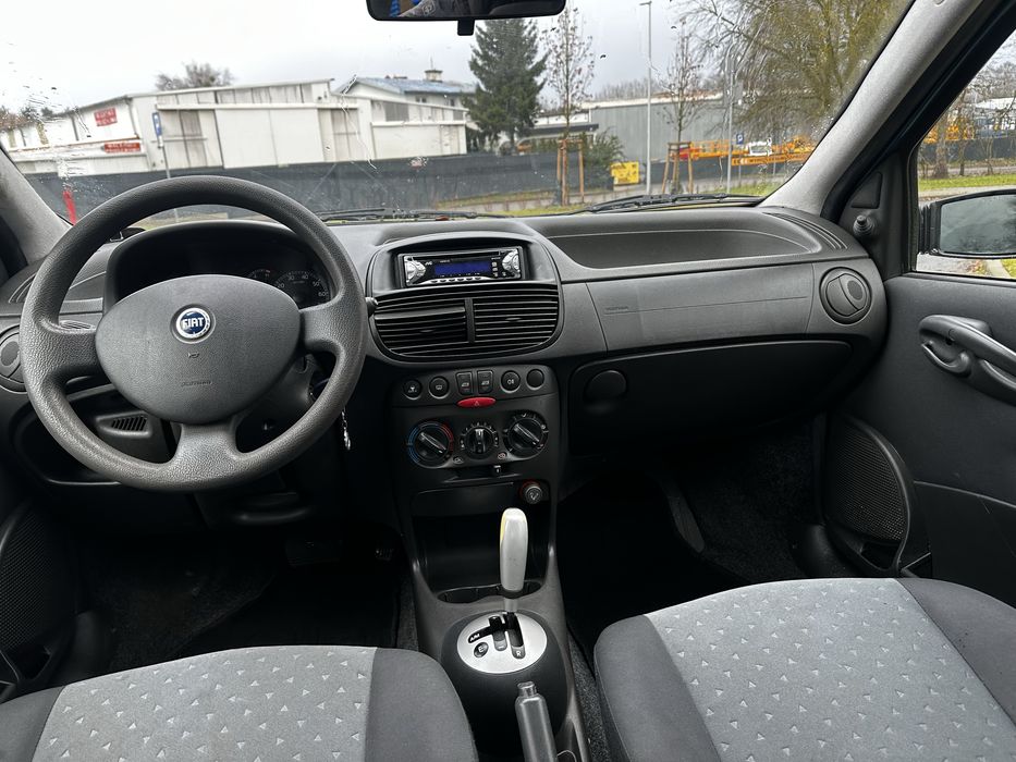 Fiat Punto , automat , zarejestrowany