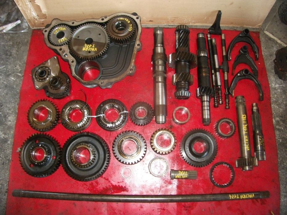 Valtra seria T174,T234-skrzynia,wałek,synchronizator,tryb,kosz,pompa-
