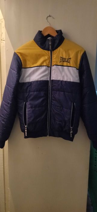 одяг для підлітка