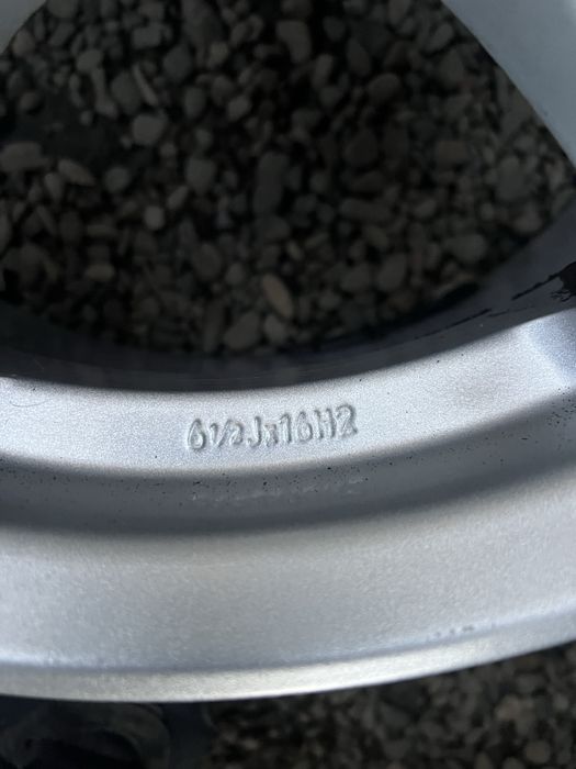 Диски т 5 R 16 5/120 ET 51