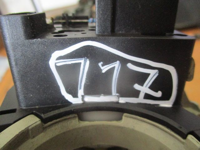 Comutador 2035450010 MERCEDES W203 2000 C220CDI 143CV 0P ESCOVAS MERCEDES W463 2002 G400CDI 250CV 5P AZUL