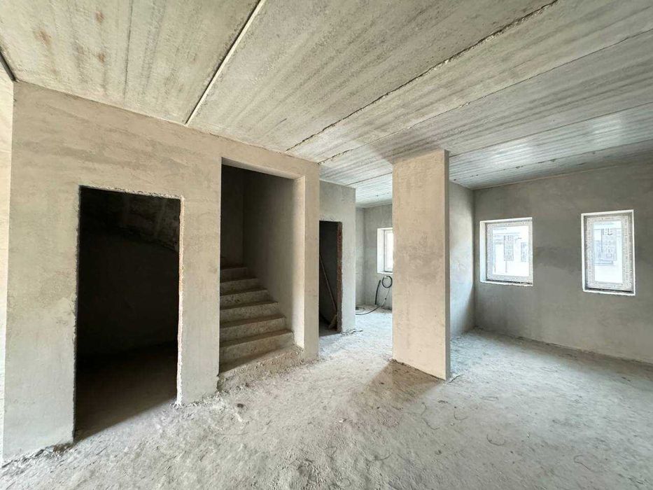 Продається Крайній будинок/таунхаус площею 125 м2 готовий до ремонту!!